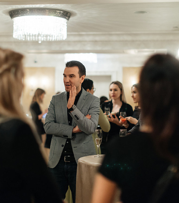 ЗАВТРАК ДЛЯ НЕВЕСТ